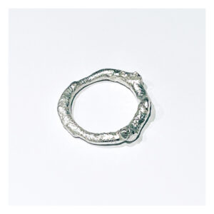 Petit DNA ring