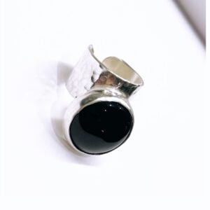 Custom-made BlackAgat ring (round shape)